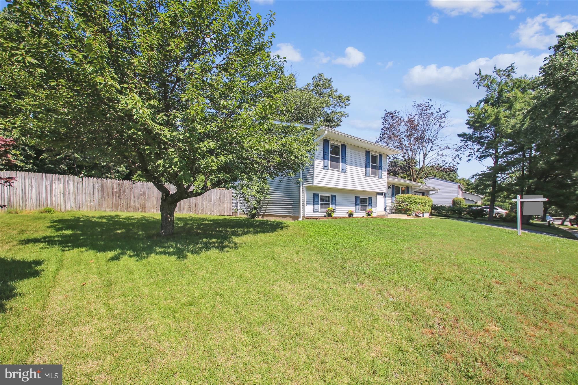 7814 METACOMET ROAD