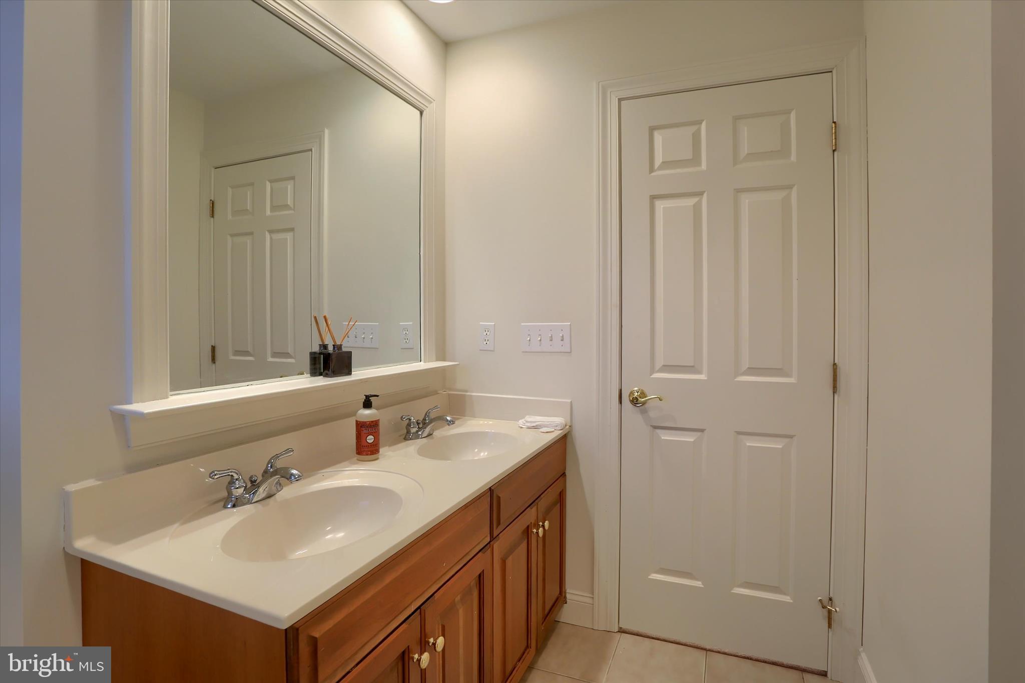 VILLAGE OF WESTOVER - Residential