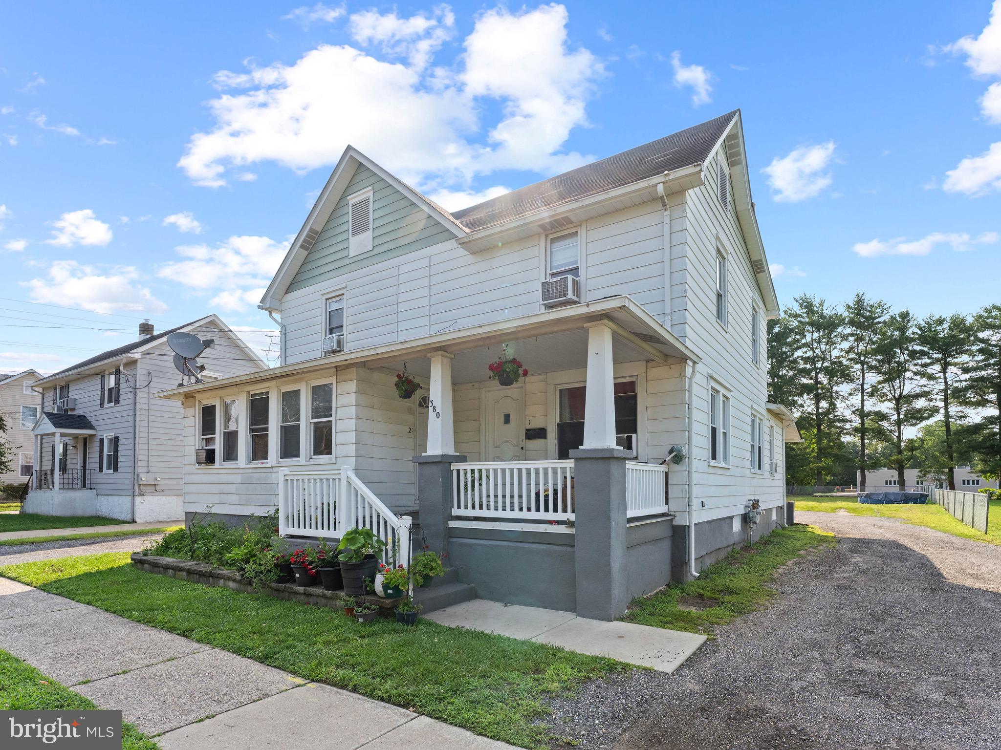 380 FAIRVIEW AVENUE
