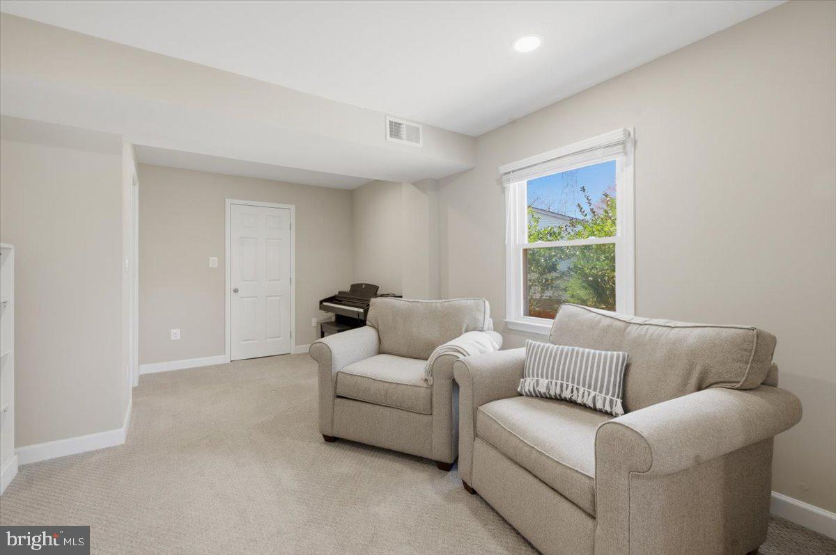 ORANGE HUNT ESTATES WEST - Residential