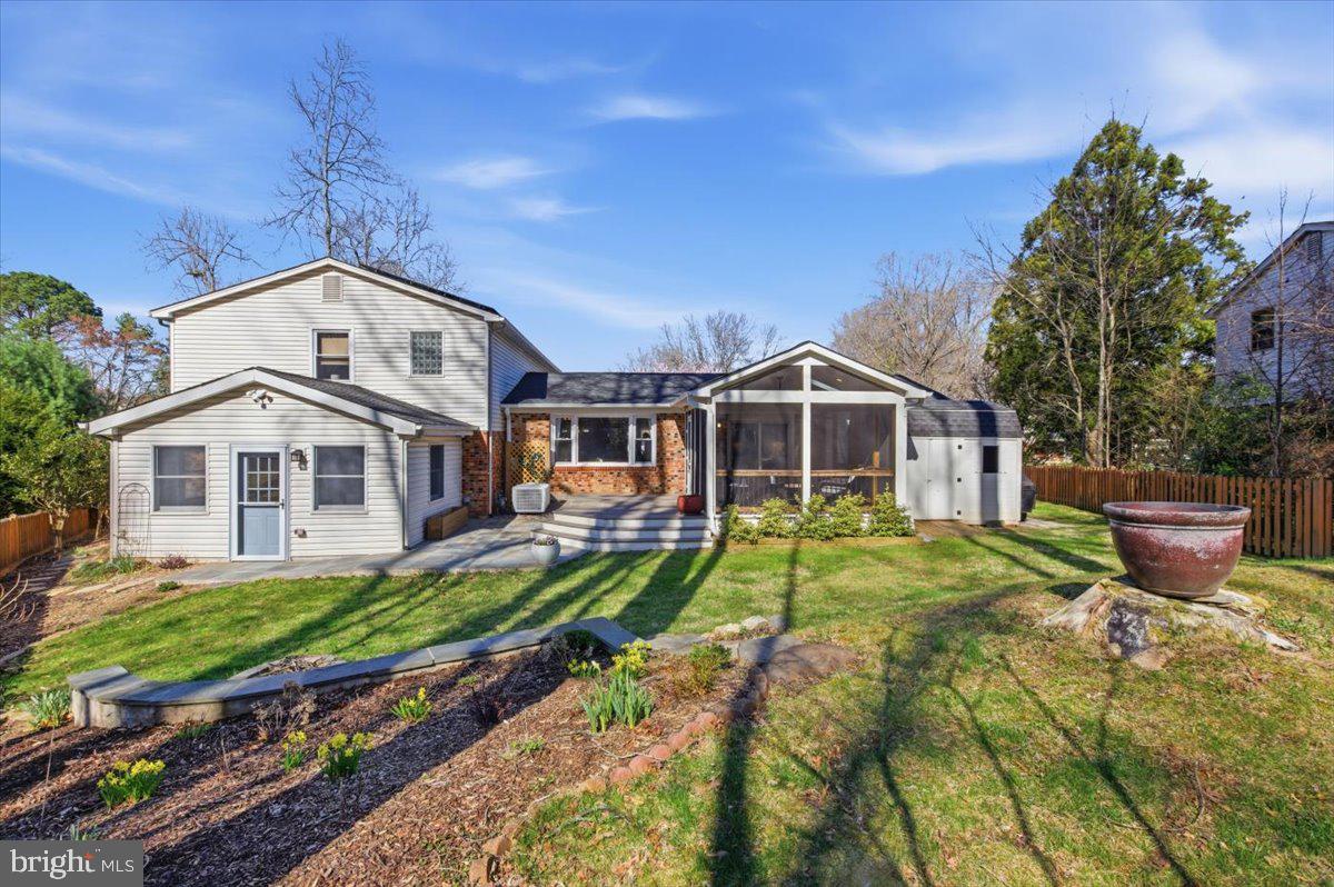 ORANGE HUNT ESTATES WEST - Residential