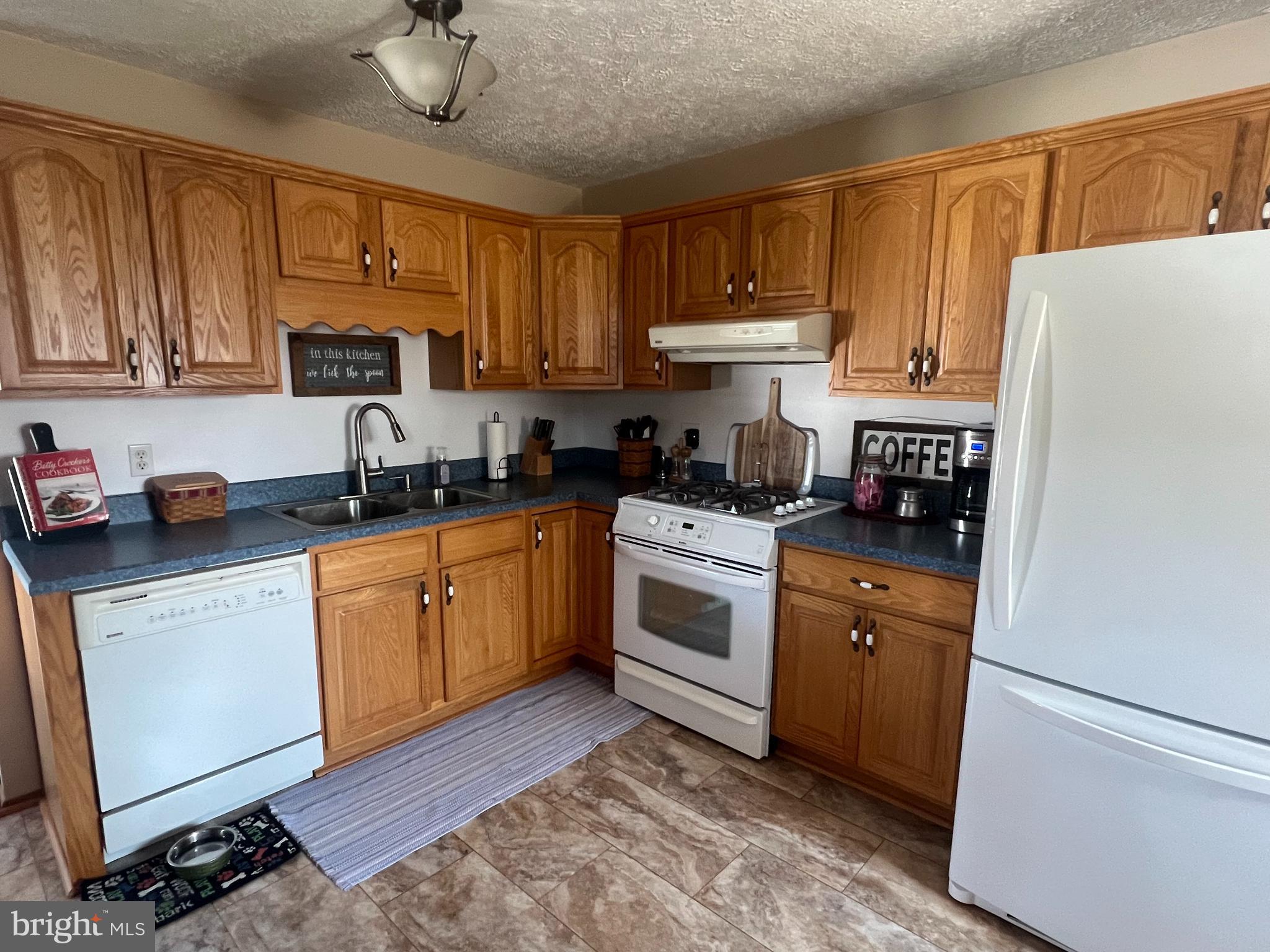 MAPLESIDE - Residential