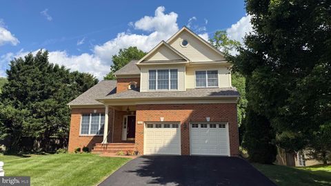 500 ROLAND STREET SW VIENNA VA 22180