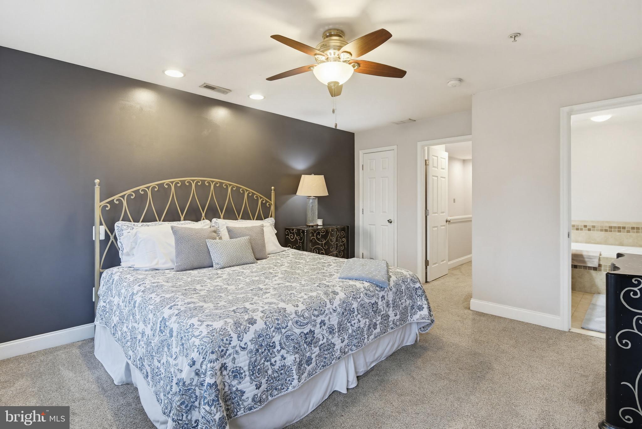 HARWOOD PARK - Residential