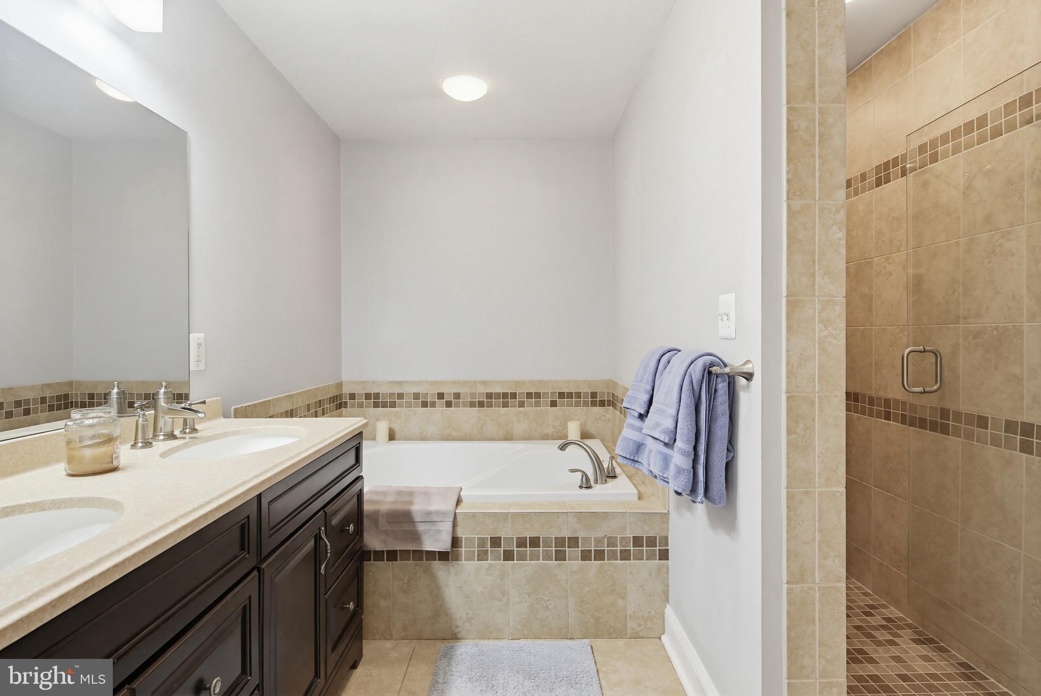 HARWOOD PARK - Residential