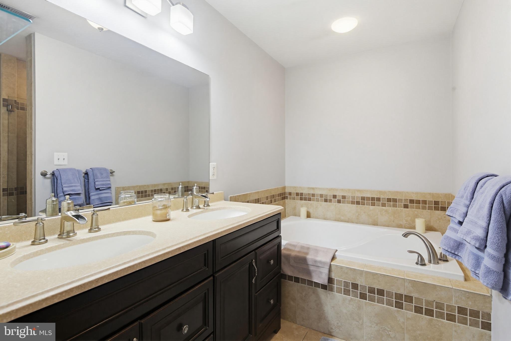 HARWOOD PARK - Residential