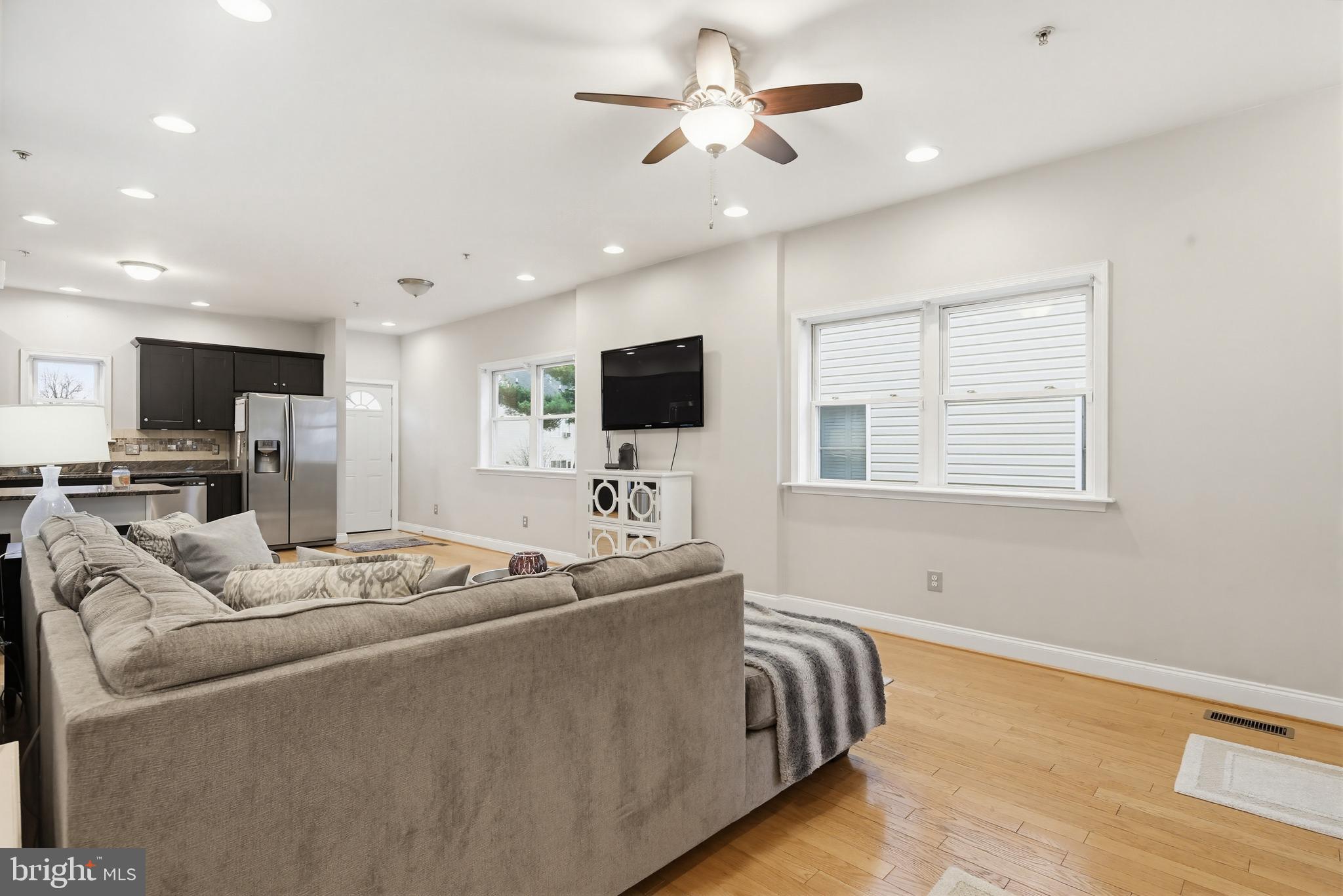 6371 EUCLID AVENUE A