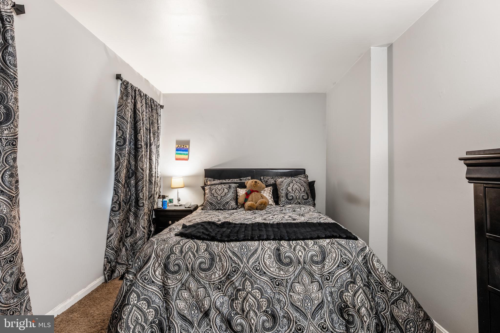 HILL CREST - Residential