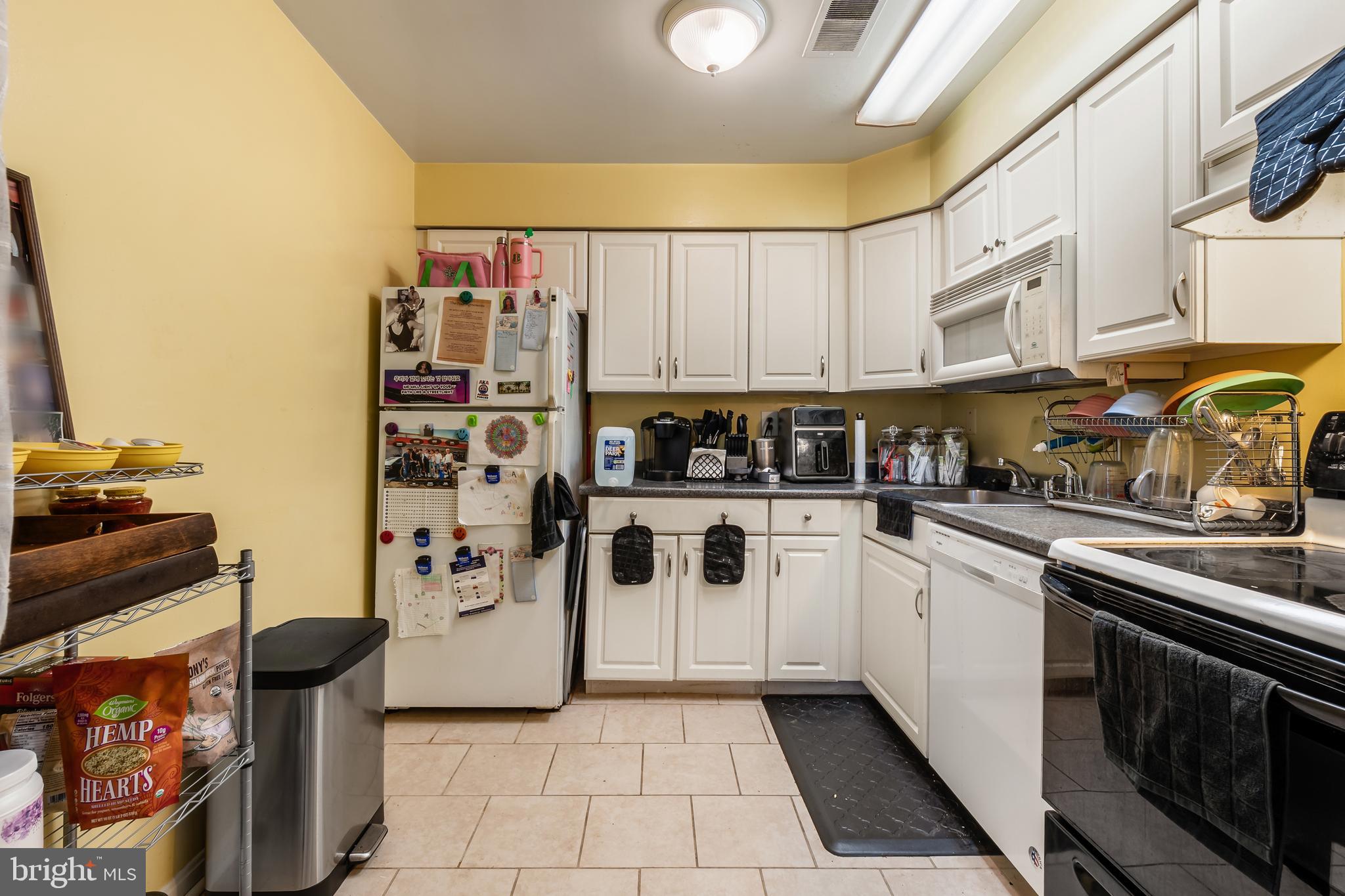 HILL CREST - Residential