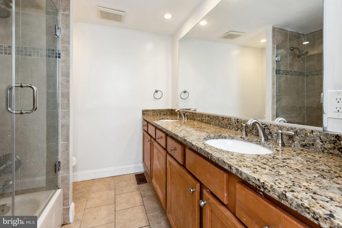 HICKORY RIDGE - Residential