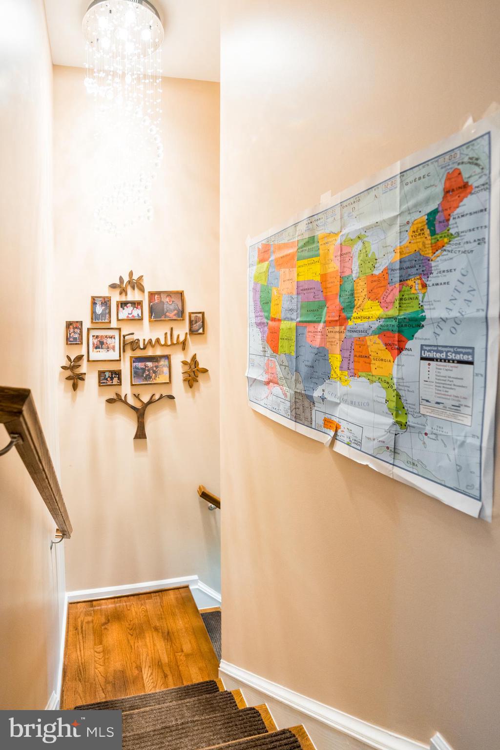 HOWARD SQUARE - Residential Lease