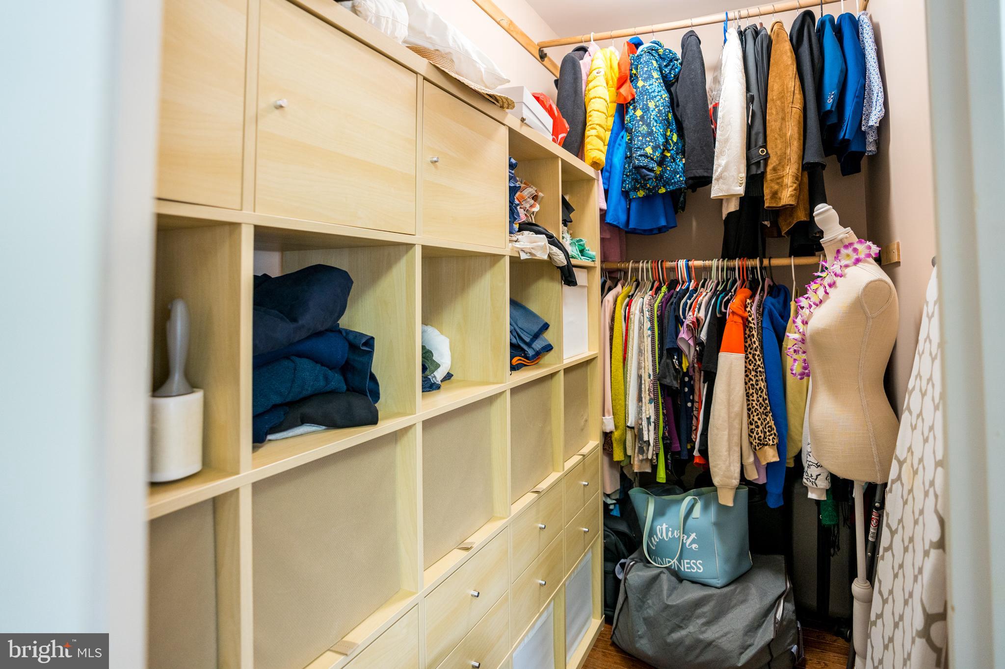 HOWARD SQUARE - Residential Lease