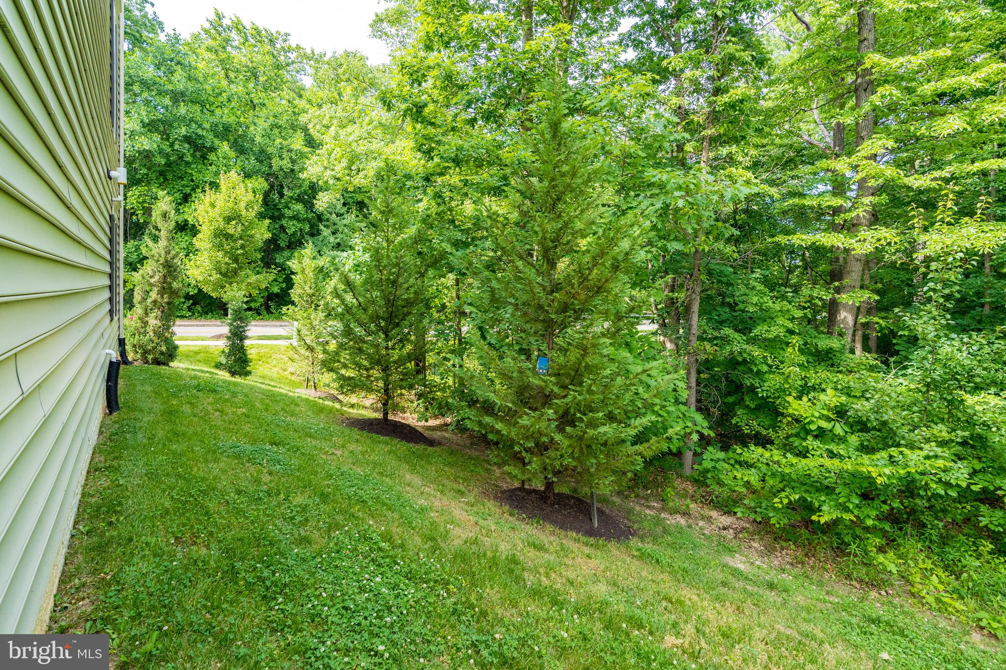 HOWARD SQUARE - Residential Lease