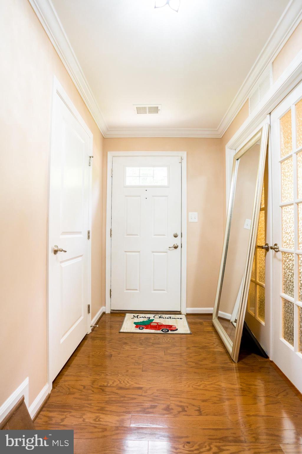 HOWARD SQUARE - Residential Lease