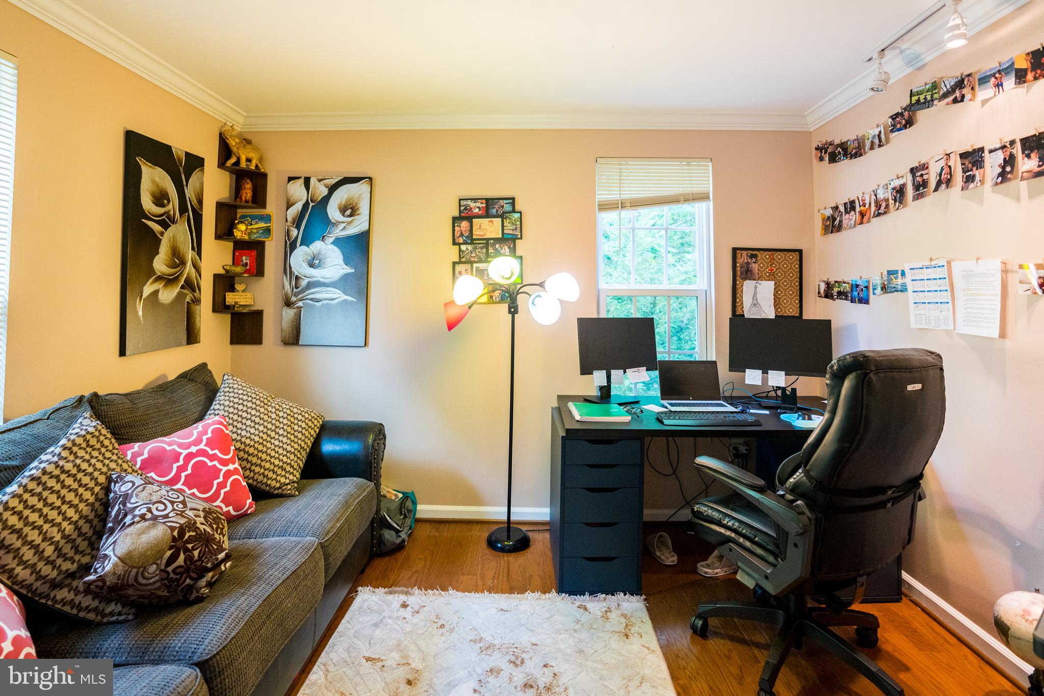 HOWARD SQUARE - Residential Lease