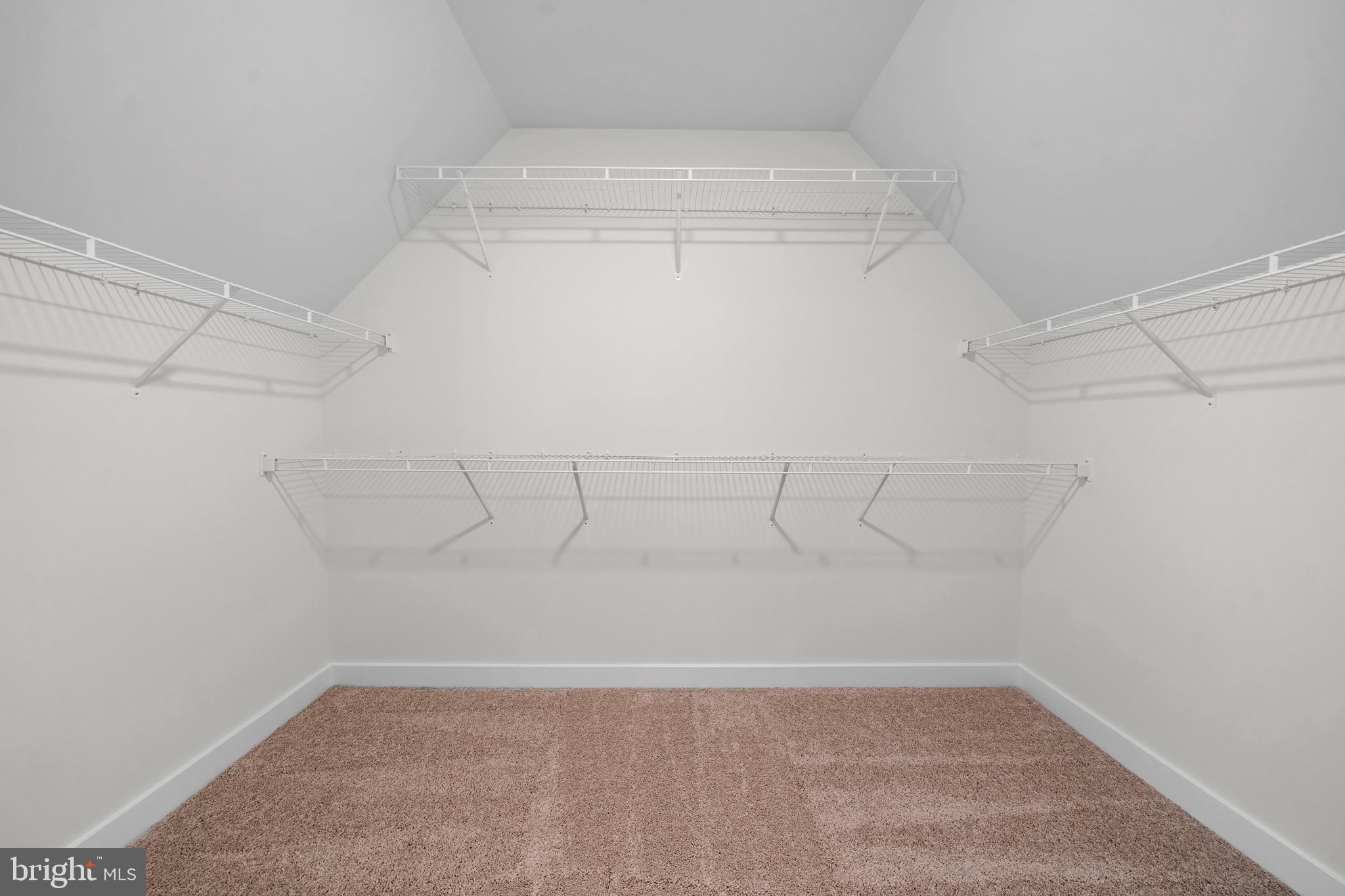 MOSS CREEK - Residential