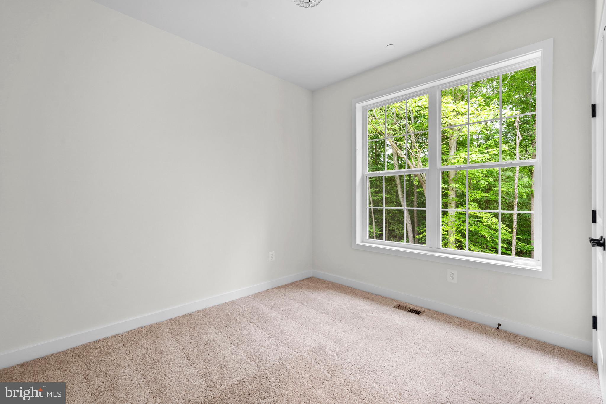 MOSS CREEK - Residential