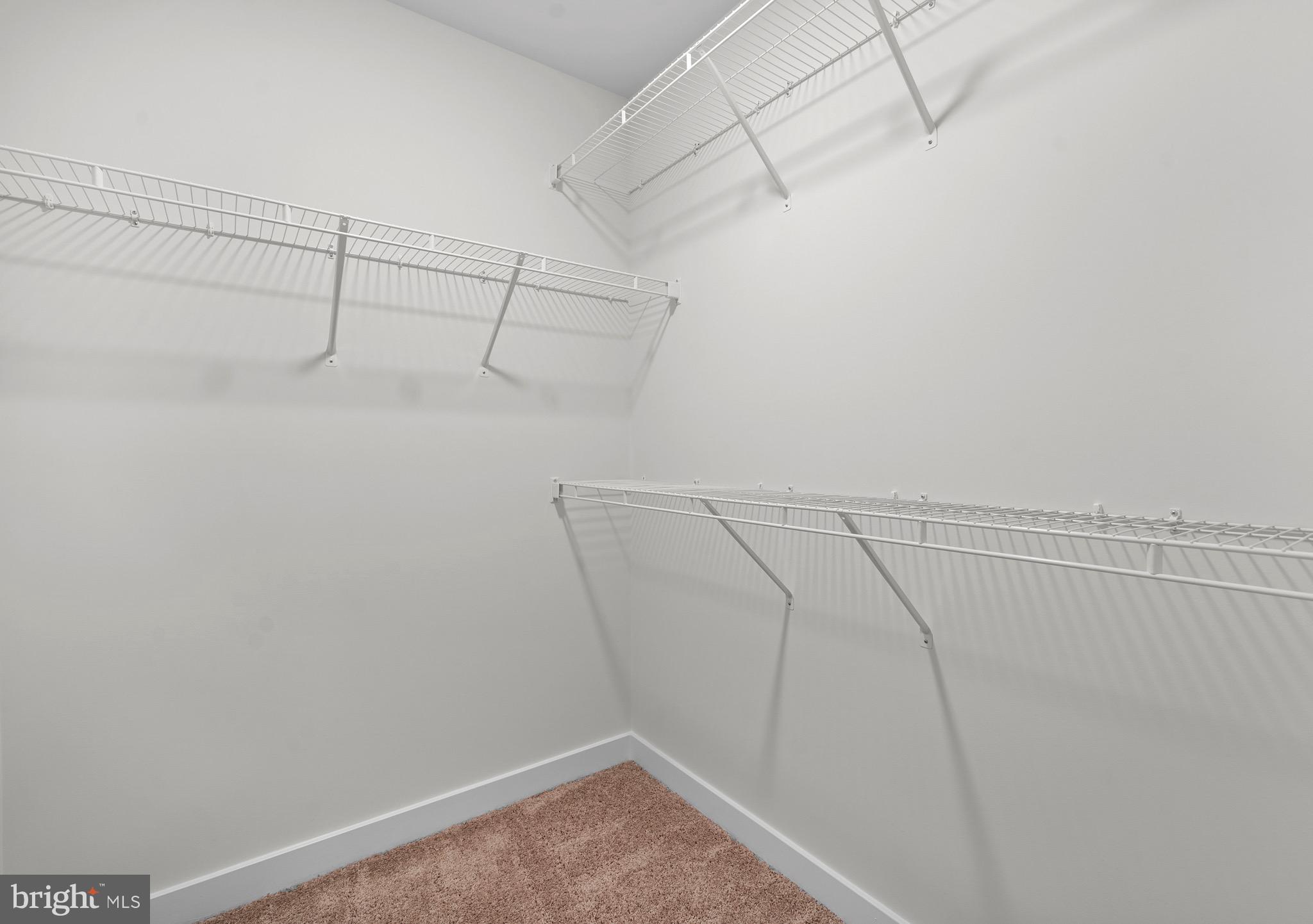 MOSS CREEK - Residential