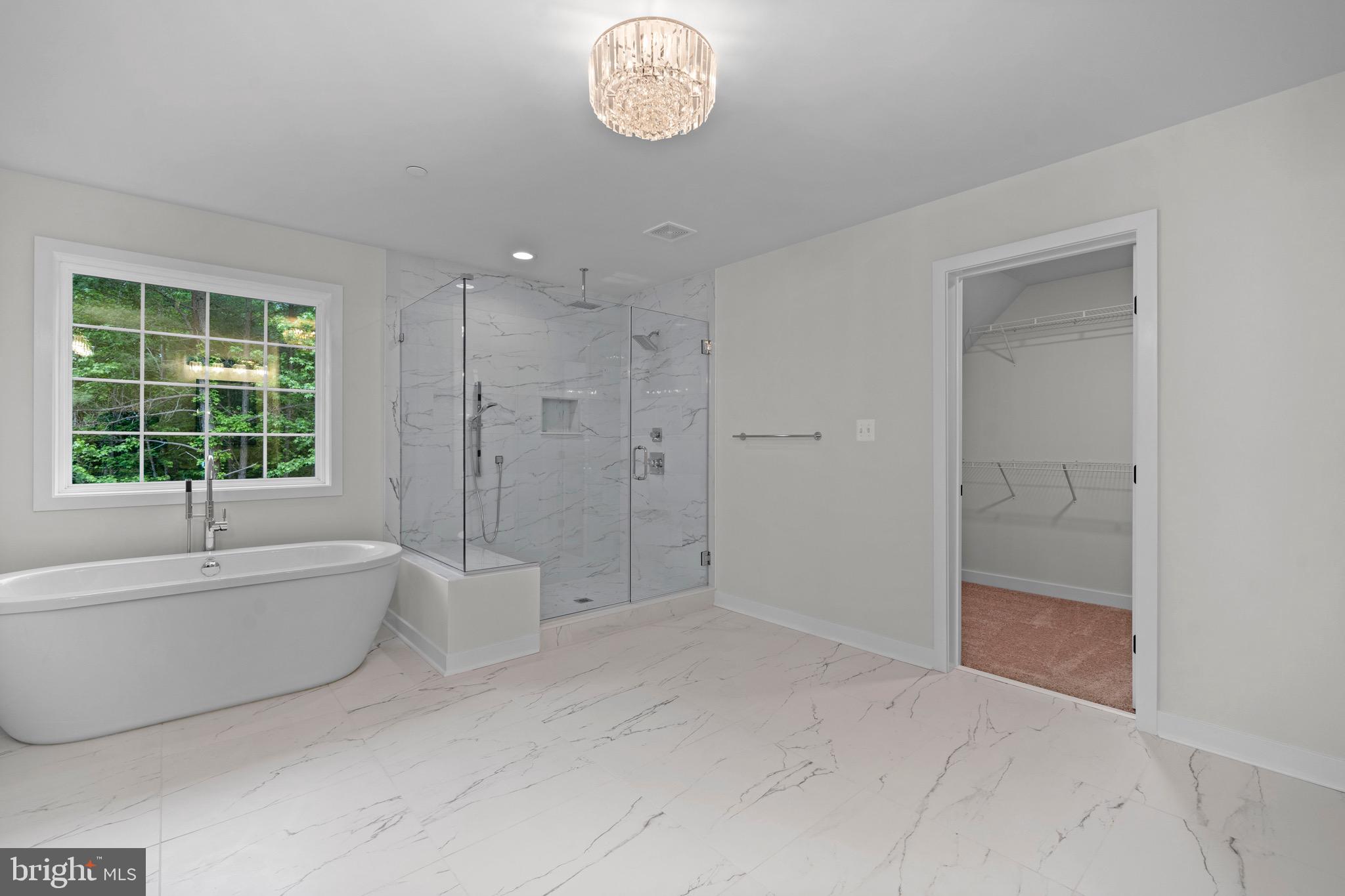 MOSS CREEK - Residential