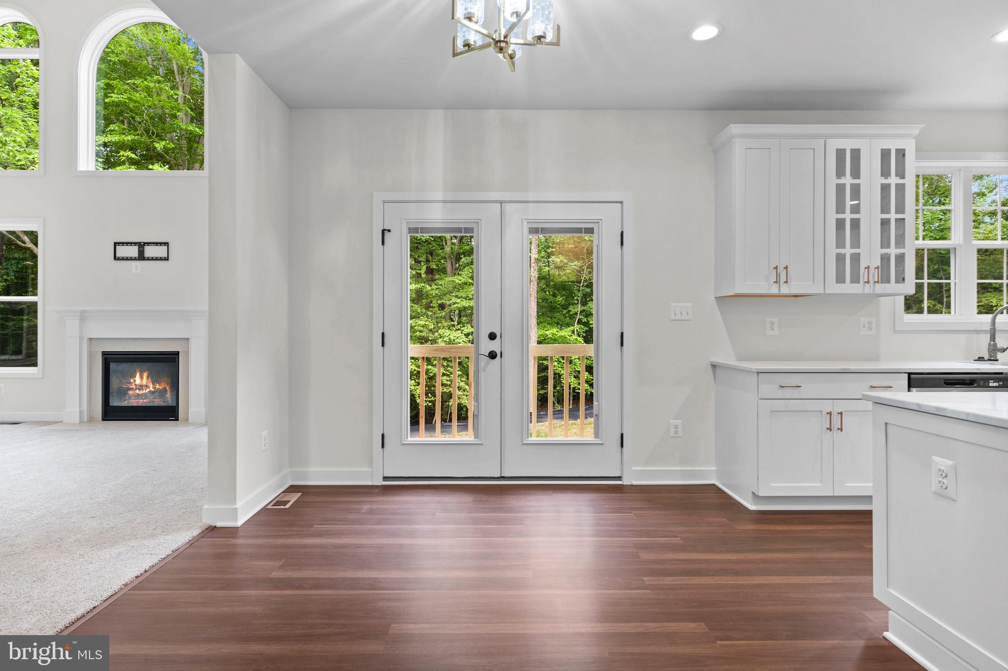 MOSS CREEK - Residential