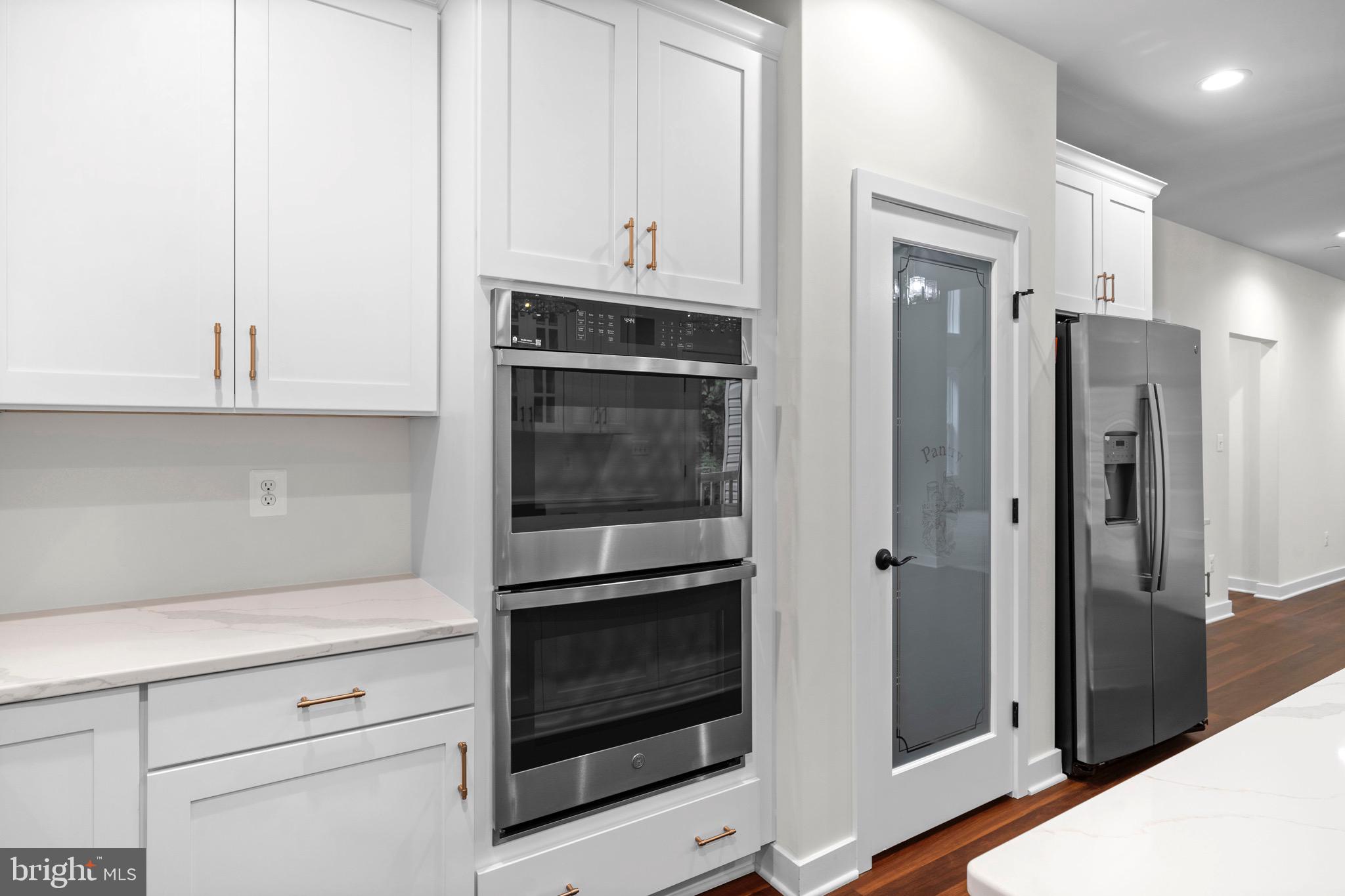 MOSS CREEK - Residential