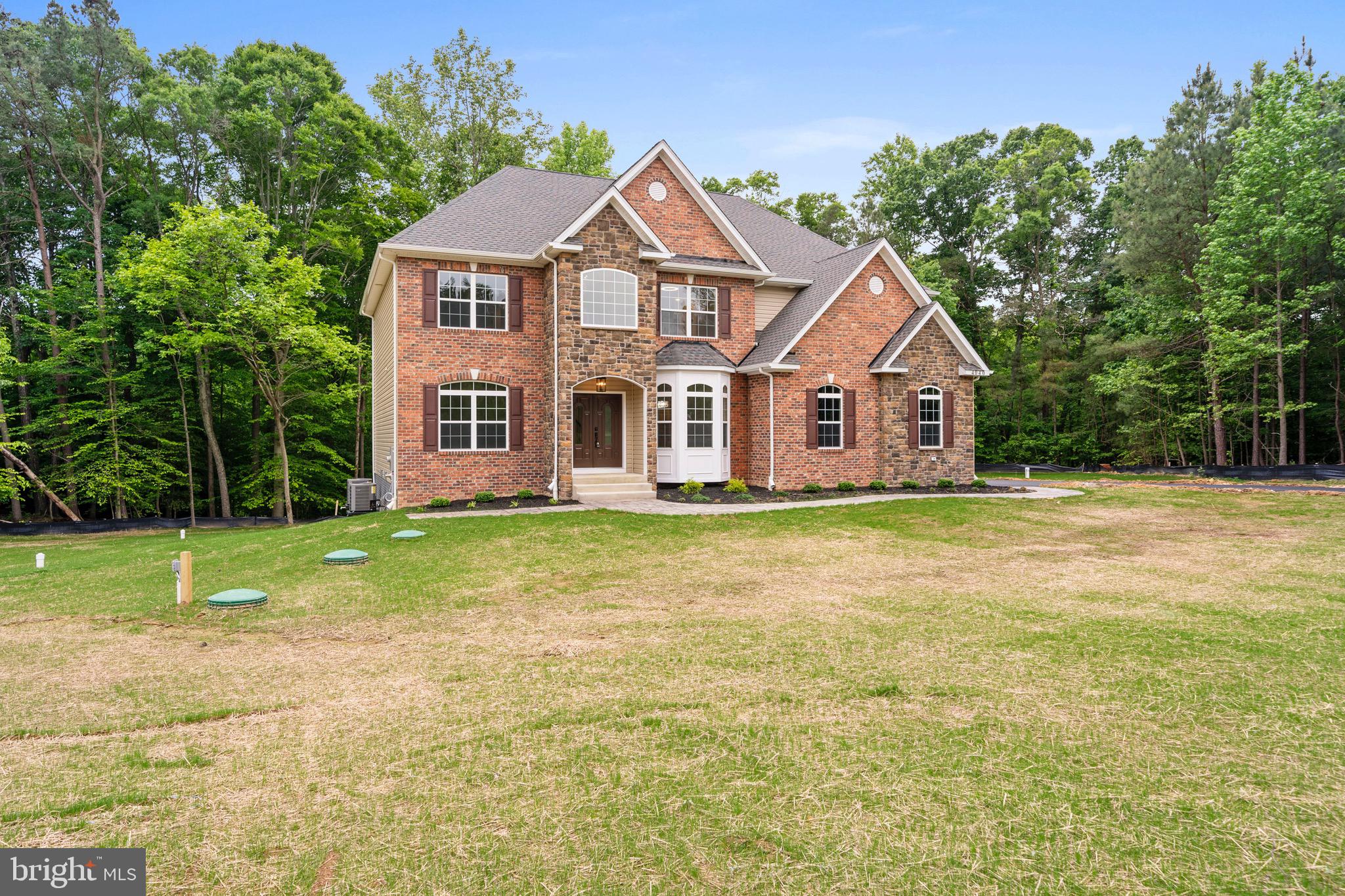 MOSS CREEK - Residential