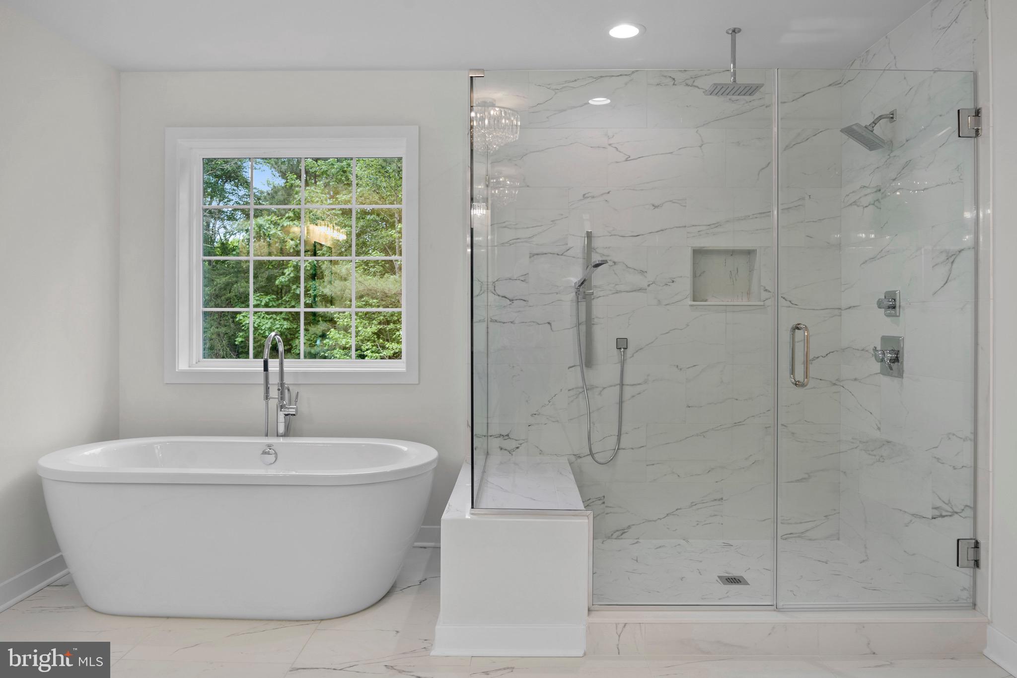 MOSS CREEK - Residential