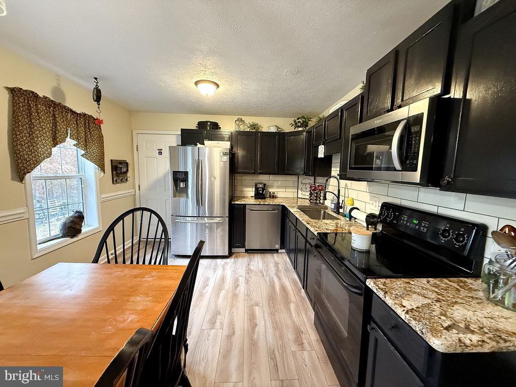TIMBERWOOD VILLAGE - Residential