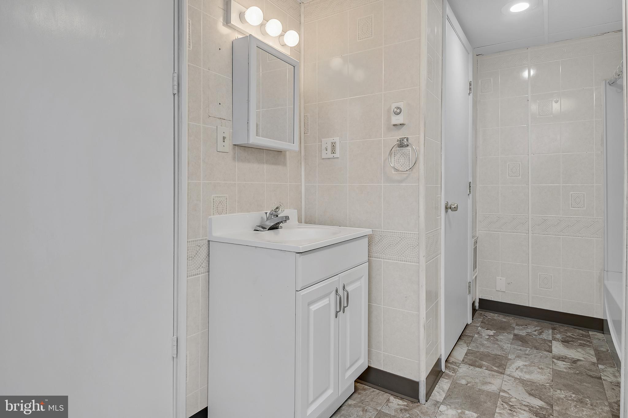 NEW CUMBERLAND BOROUGH - Residential Lease