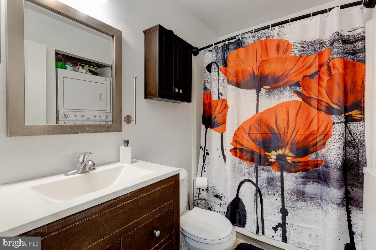 LONDON WOODS - Residential