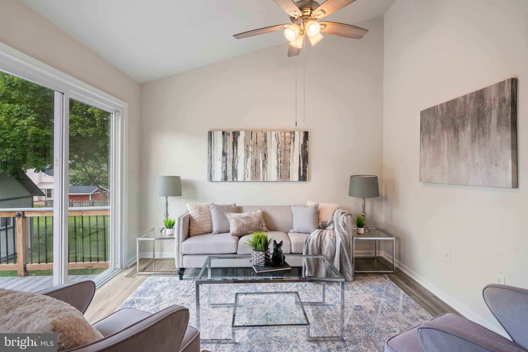 DALE CITY - Residential