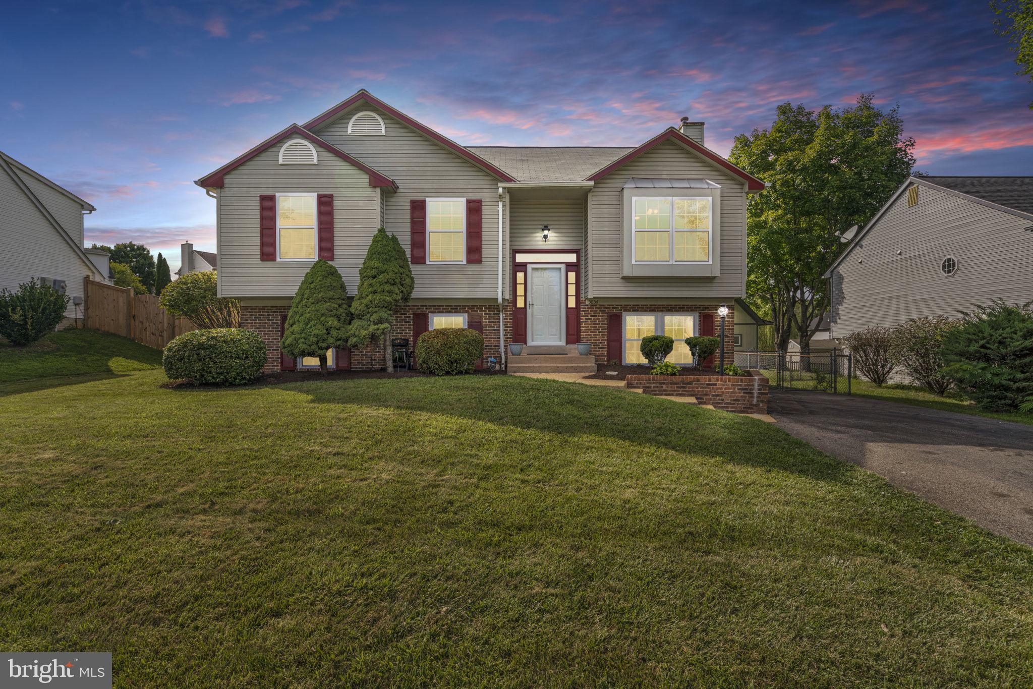 DALE CITY - Residential