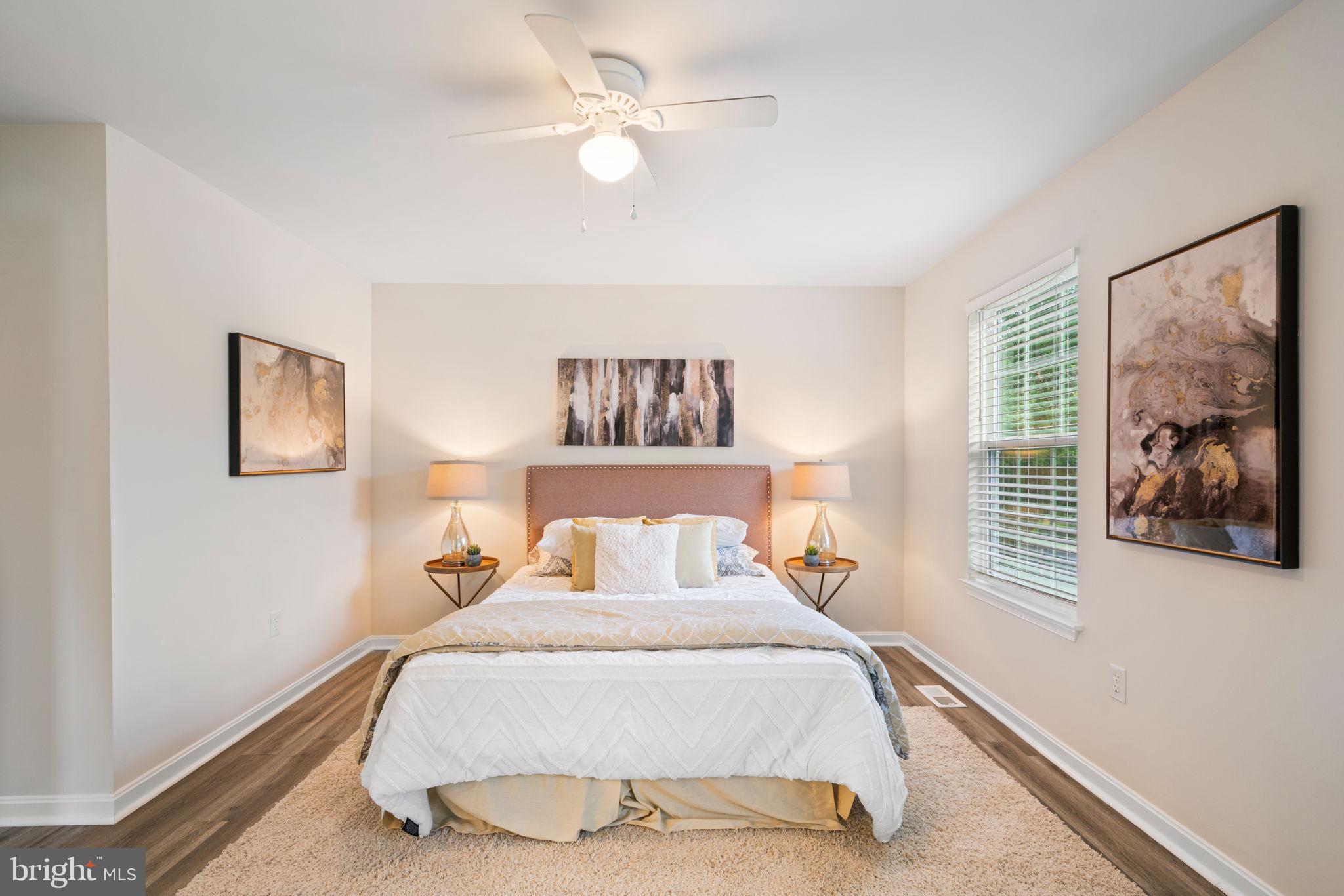 DALE CITY - Residential