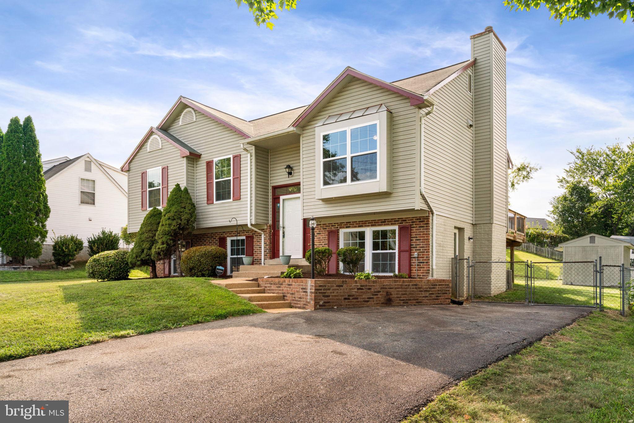 DALE CITY - Residential