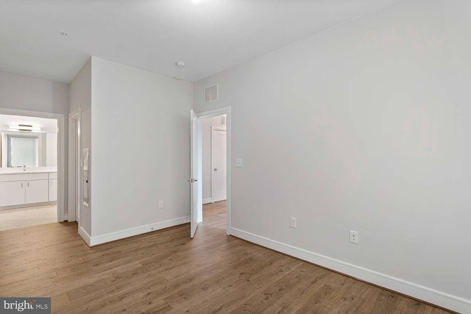 OLD TOWN NORTH - Residential