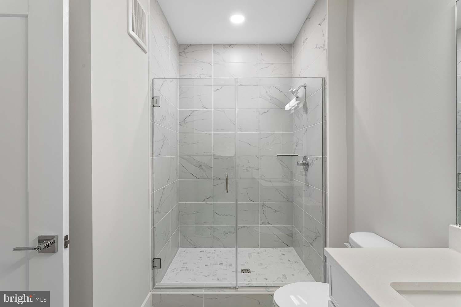 OLD TOWN NORTH - Residential