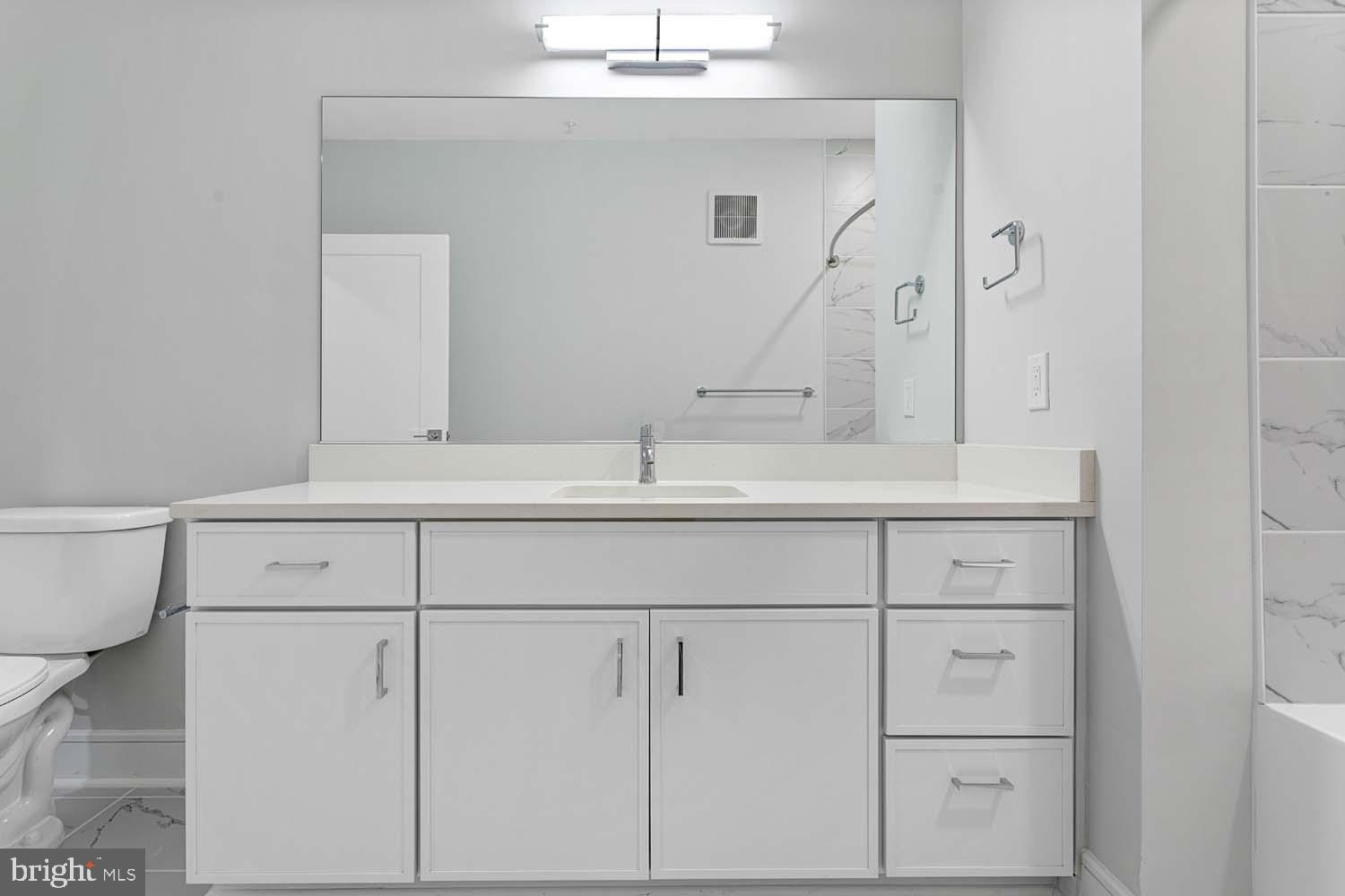 OLD TOWN NORTH - Residential