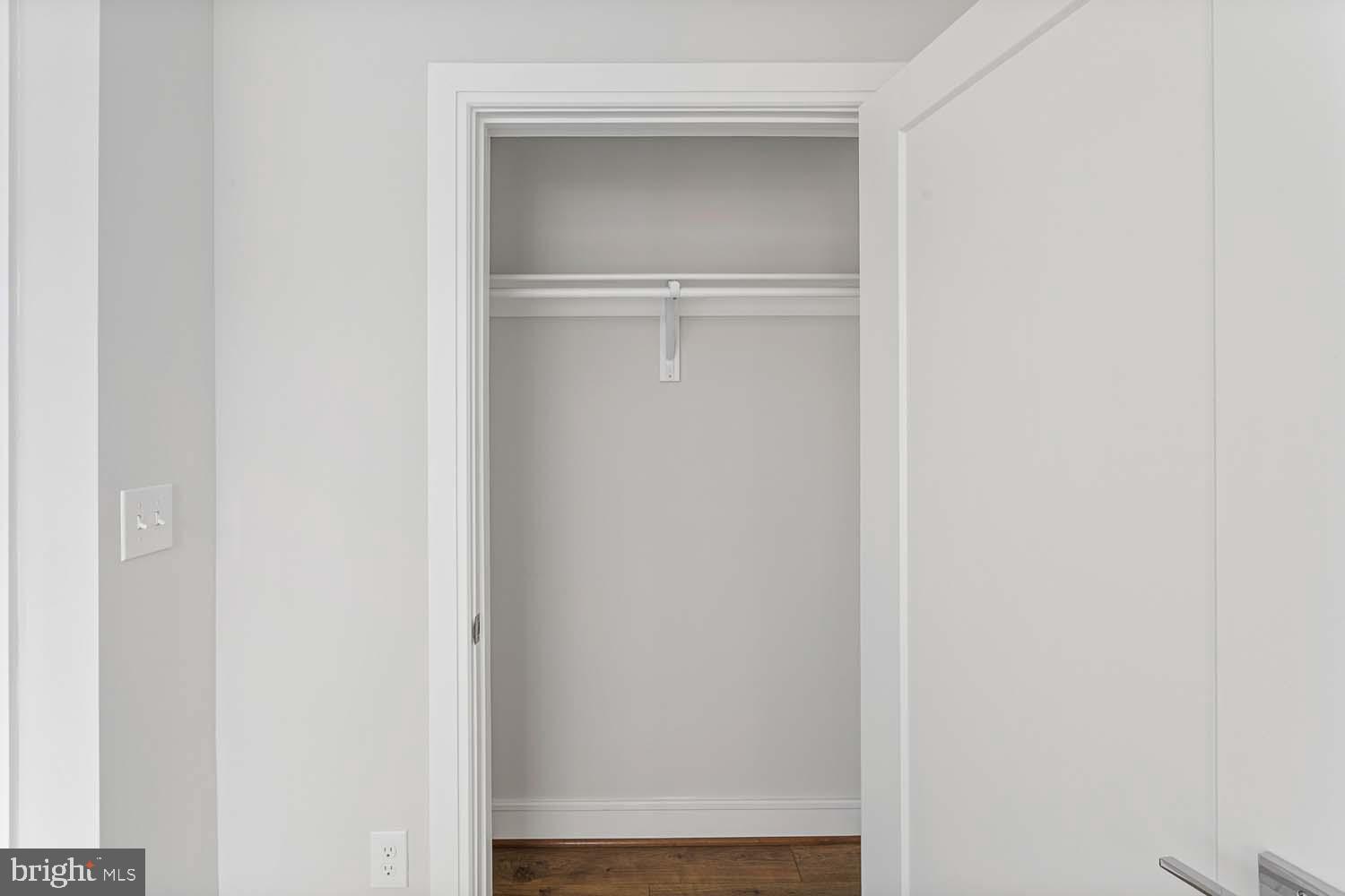 OLD TOWN NORTH - Residential