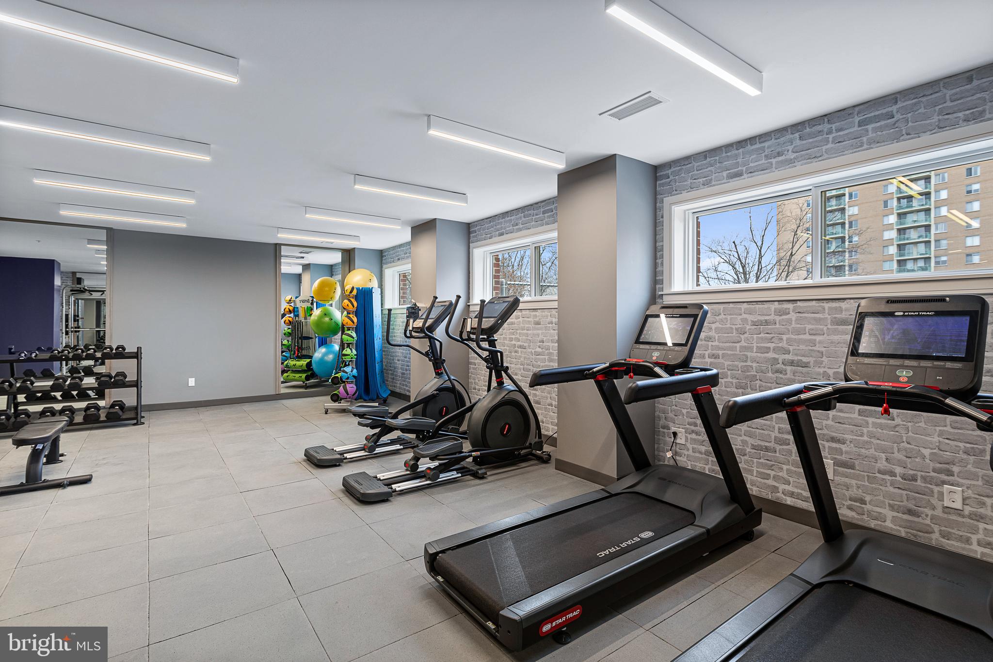 OLD TOWN NORTH - Residential