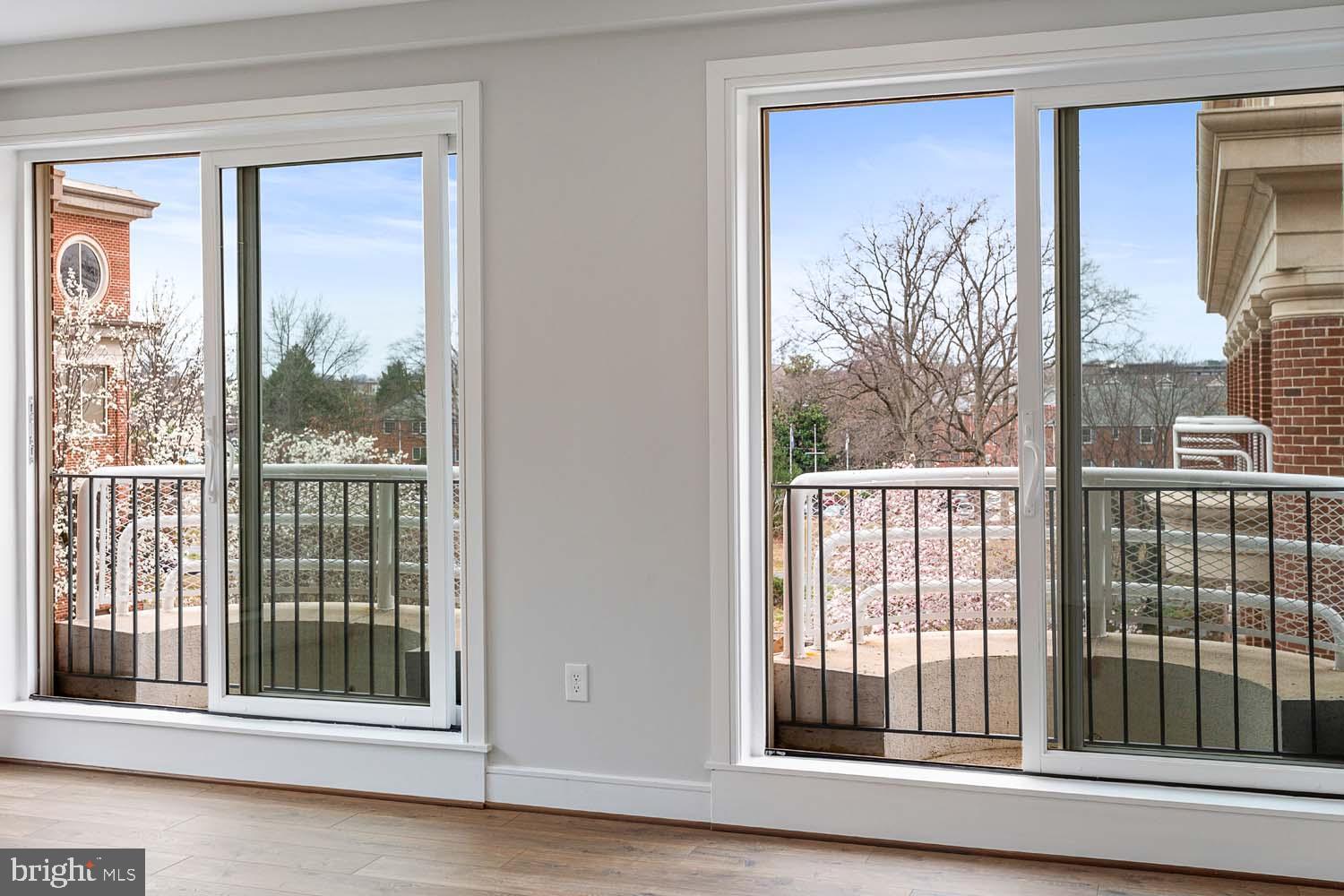 OLD TOWN NORTH - Residential