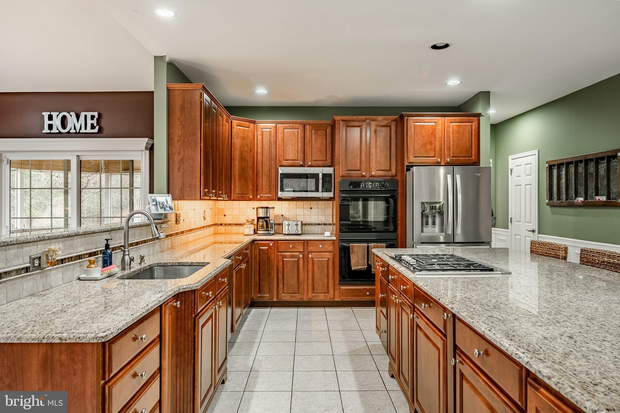 LONDON CROFT - Residential