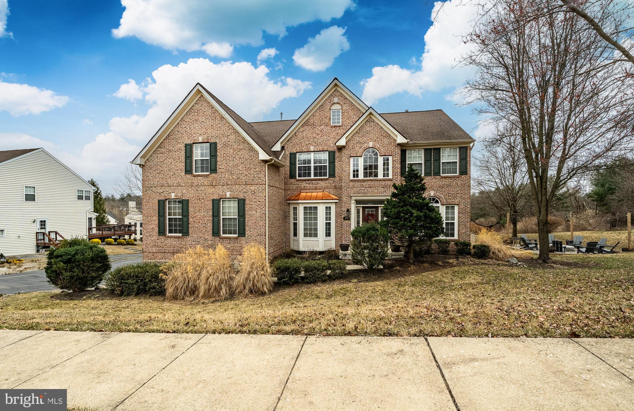 LONDON CROFT - Residential