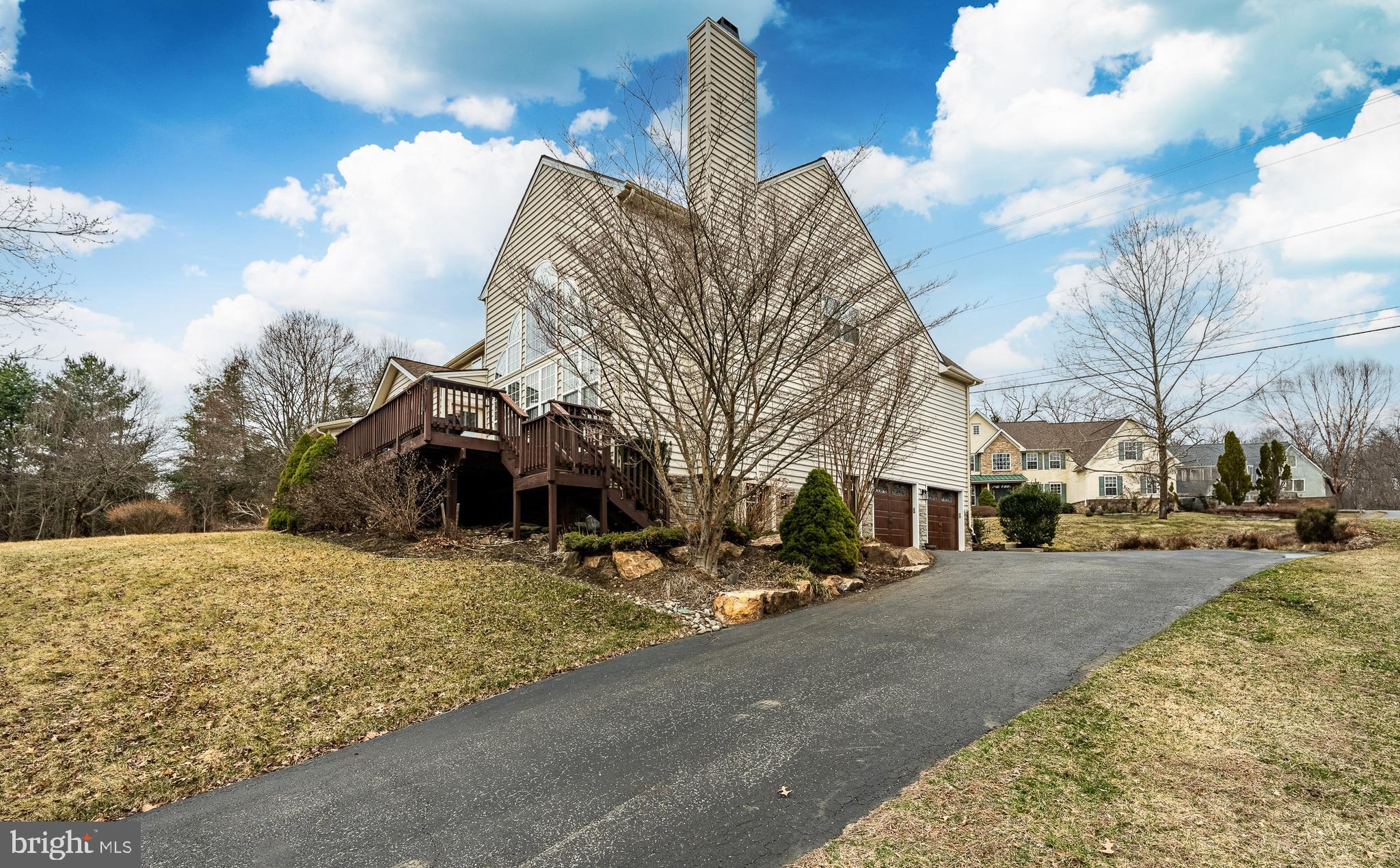 LONDON CROFT - Residential