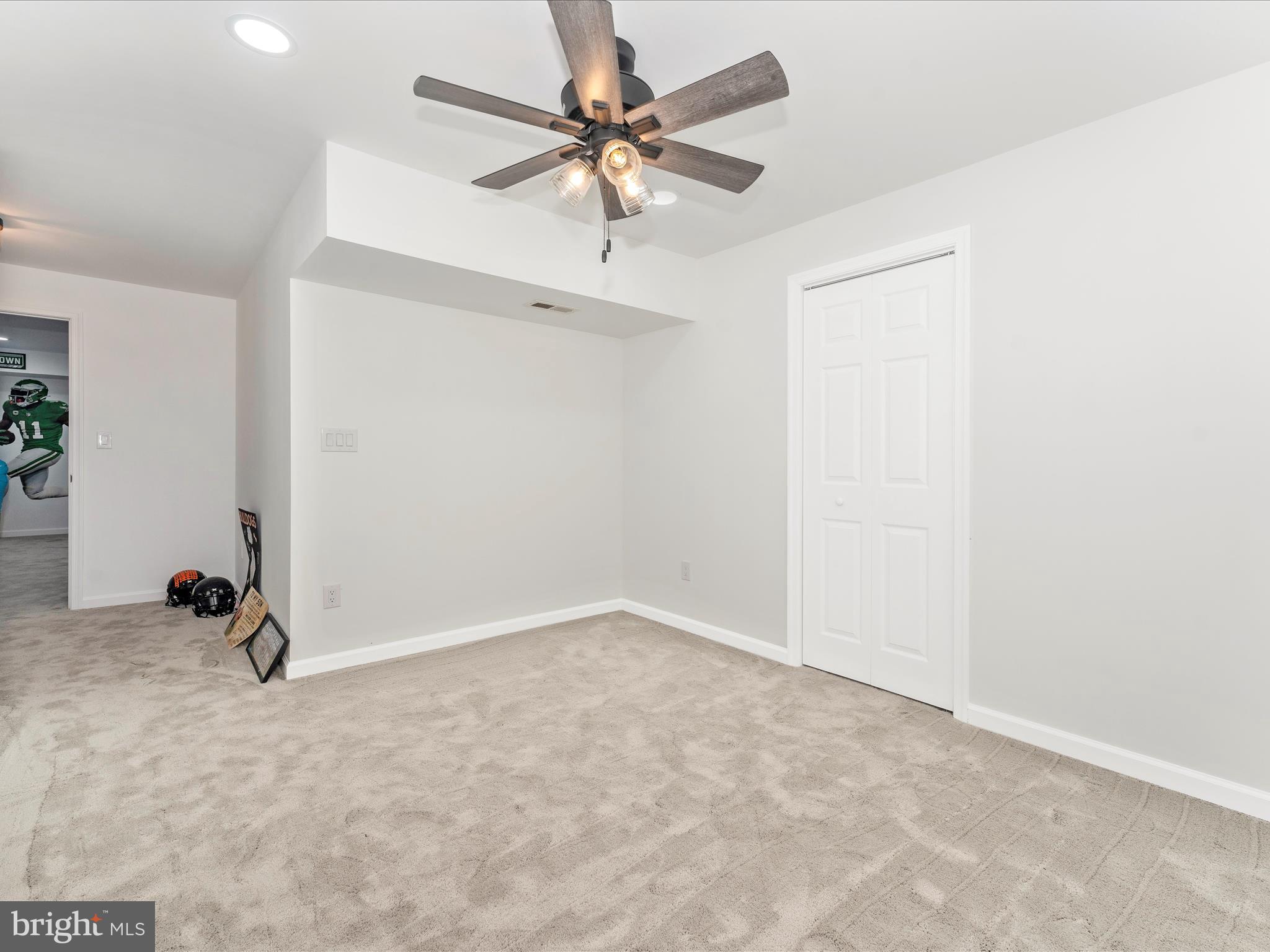 HAMMONDS MILL - Residential