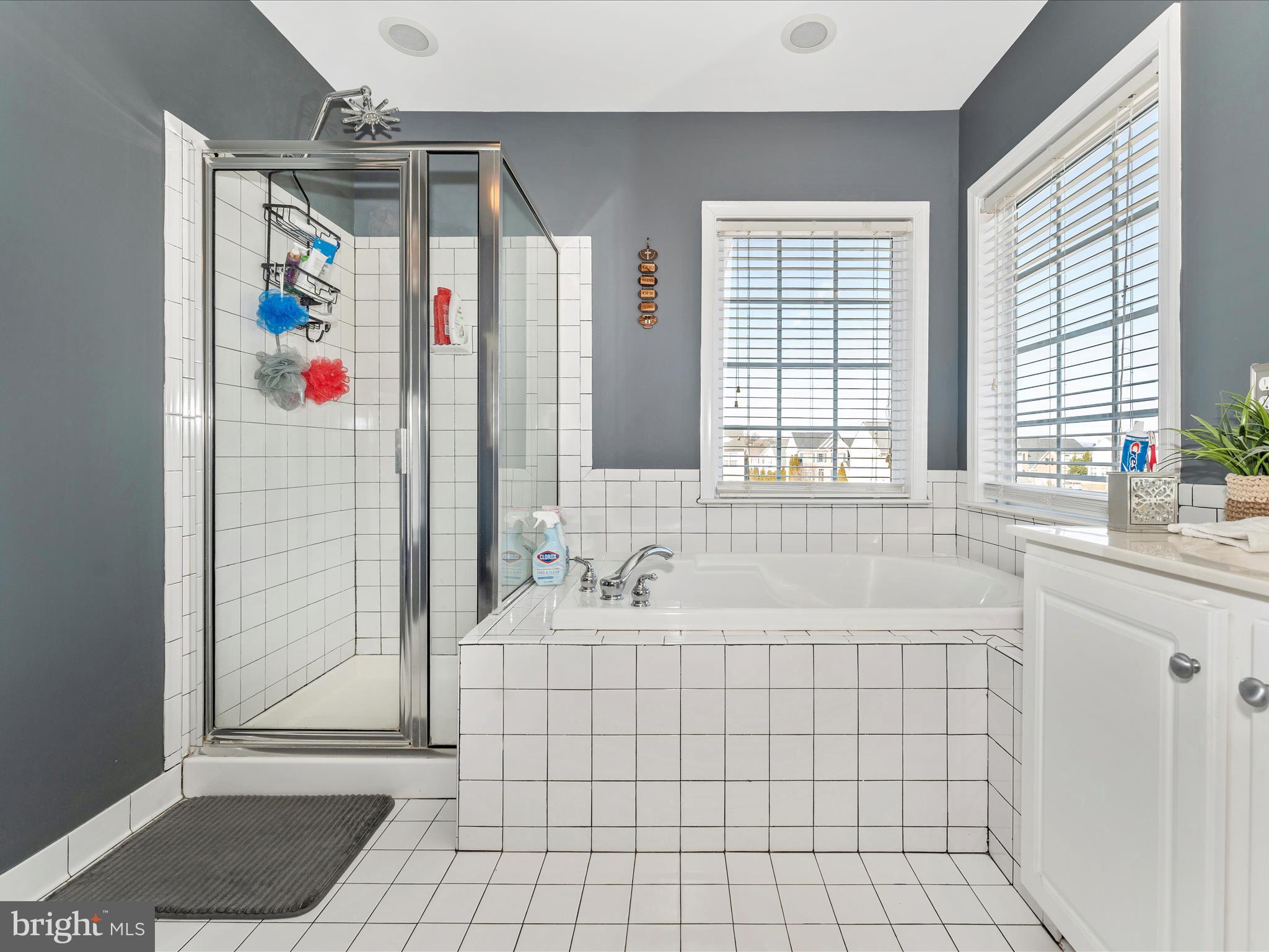 HAMMONDS MILL - Residential