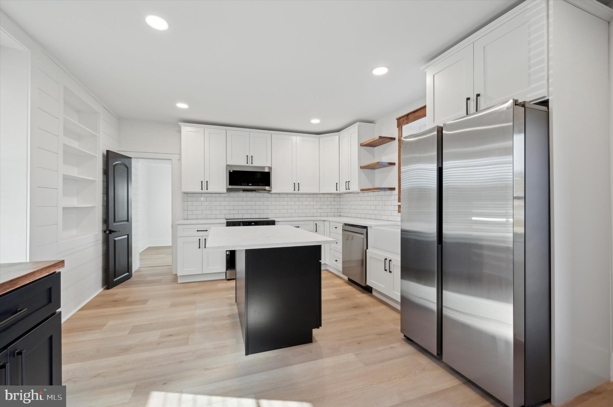 503 N BETHLEHEM PIKE A