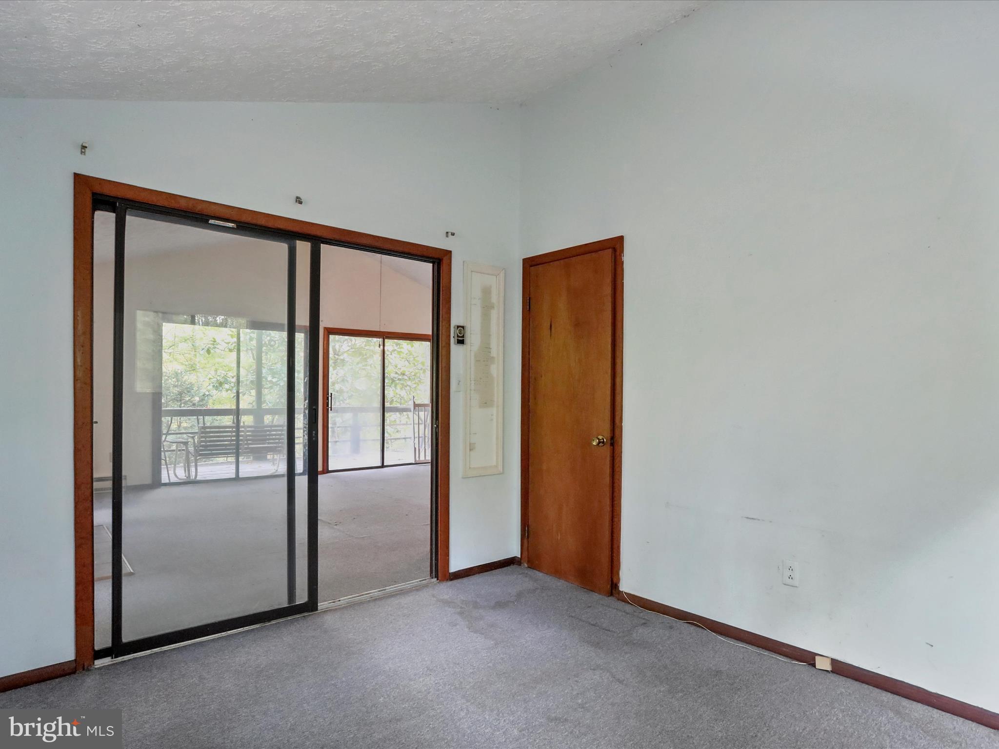 MONTEVALLO HILLS - Residential