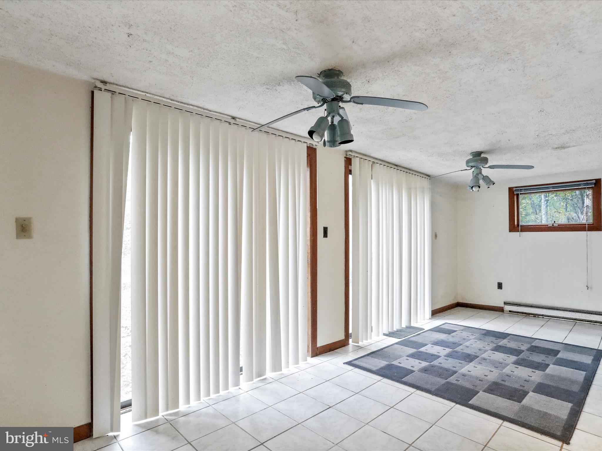 MONTEVALLO HILLS - Residential