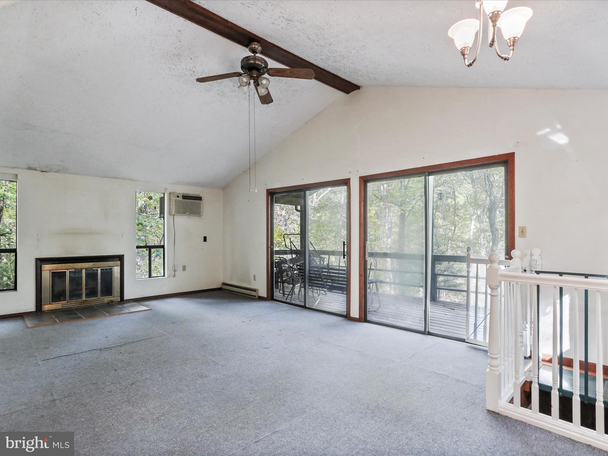 MONTEVALLO HILLS - Residential