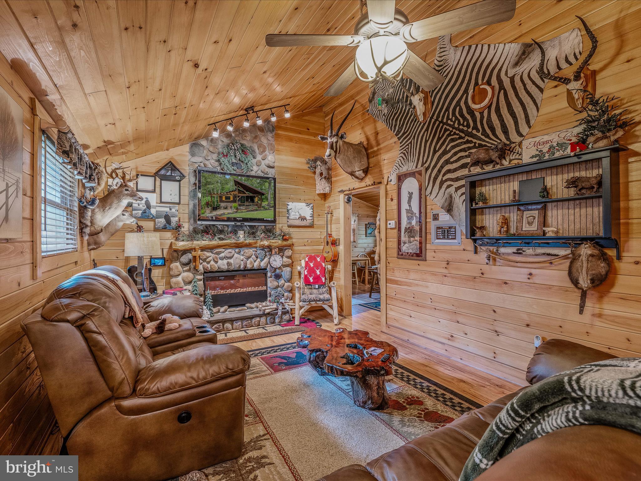 SLEEPY HOLLOW SUBDIVISION - Residential